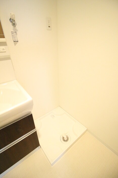 コンフォールパレ新町二条の物件内観写真