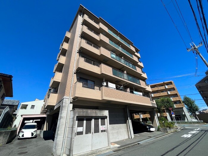 パールコート千里山の物件外観写真