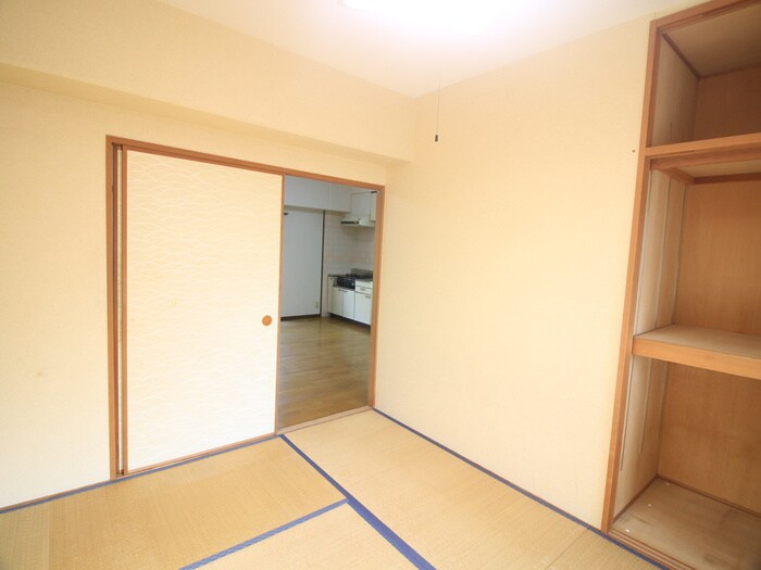 パールコート千里山の物件内観写真