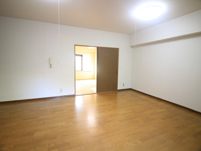 パールコート千里山の物件内観写真