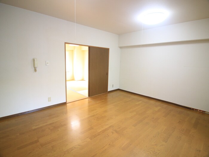 パールコート千里山の物件内観写真