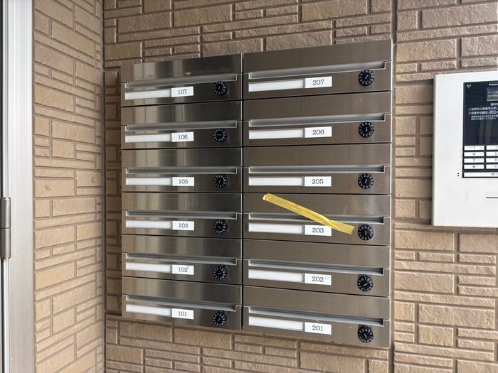 アグレアブルの物件外観写真