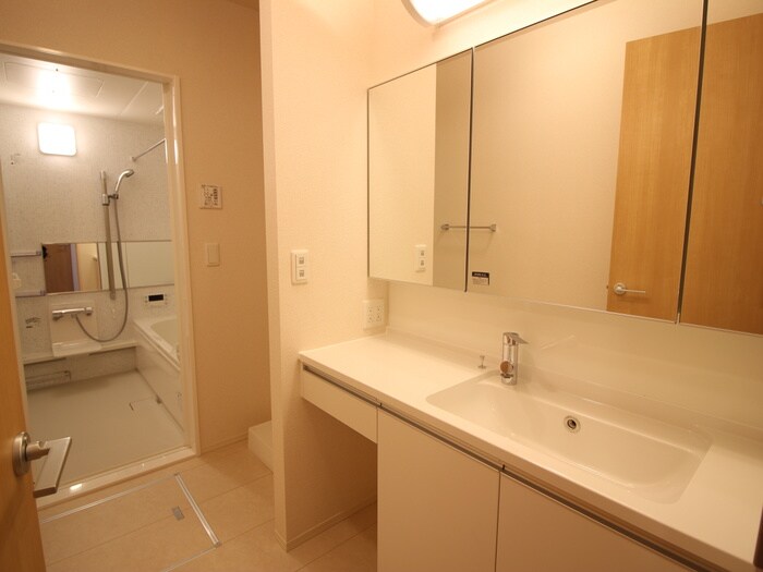 アグレアブルの物件内観写真