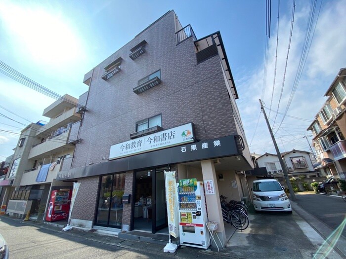 フラッツＡ・Ｉの物件外観写真