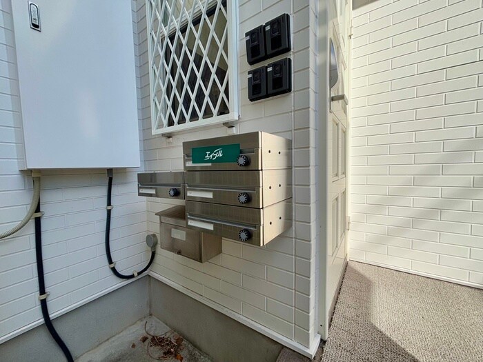 ファミール花実の物件外観写真