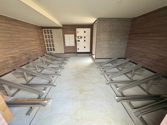 MOCXION桃山の物件外観写真