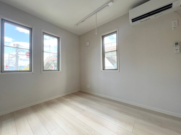 MOCXION桃山の物件内観写真