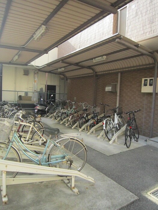 エスポワ－ル三宮Ⅱの物件外観写真