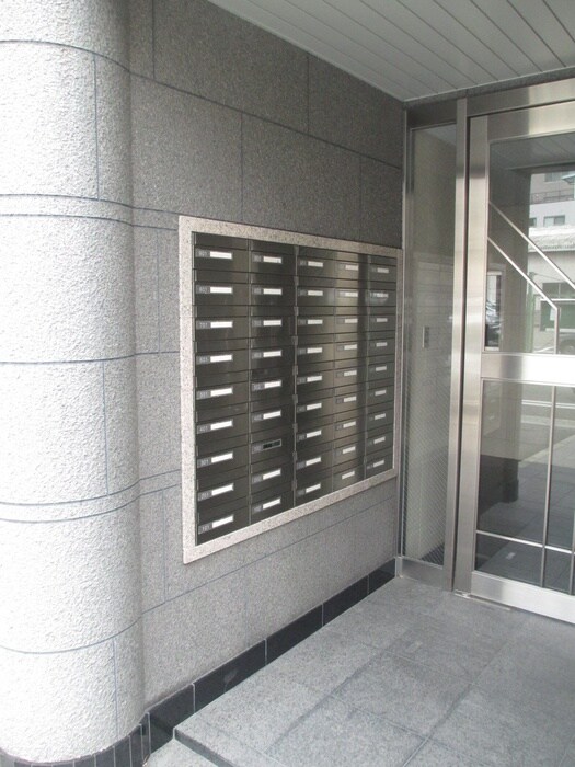 エスポワ－ル三宮Ⅱの物件外観写真