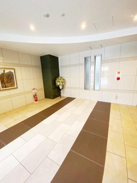 トモ南堀江の物件外観写真