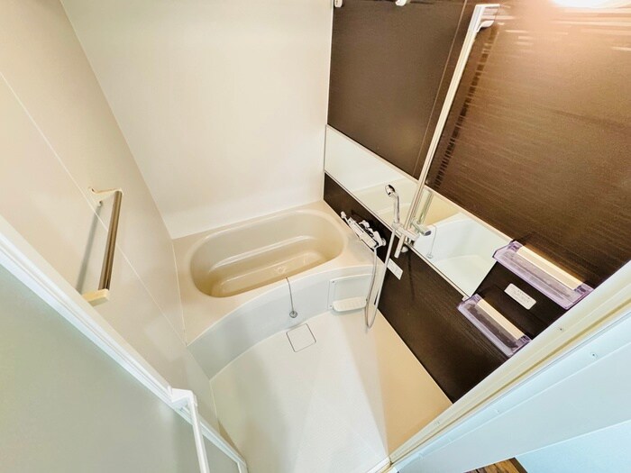 Ｔａｋａｒａｚｕｋａ　ＦＬＡＴの物件内観写真