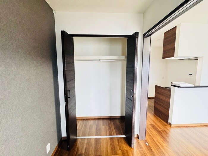 Ｔａｋａｒａｚｕｋａ　ＦＬＡＴの物件内観写真