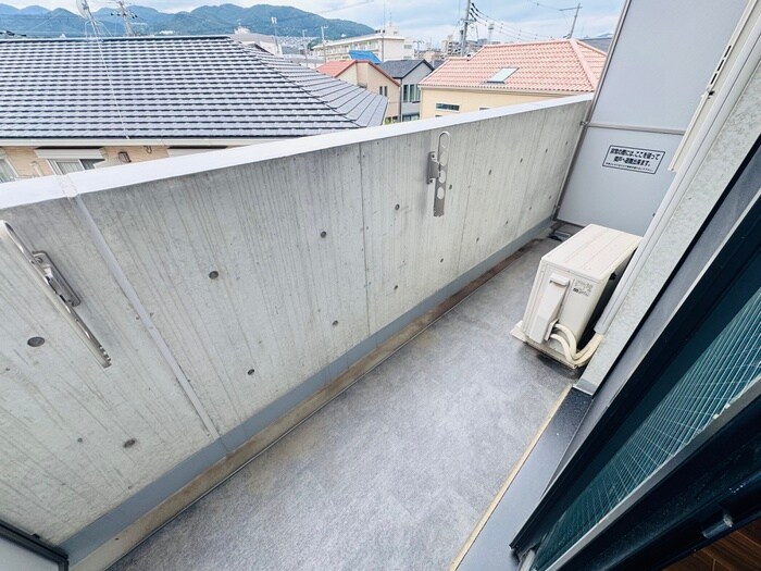 Ｔａｋａｒａｚｕｋａ　ＦＬＡＴの物件内観写真