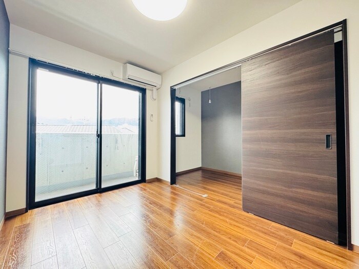 Ｔａｋａｒａｚｕｋａ　ＦＬＡＴの物件内観写真