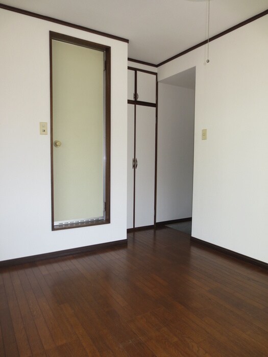 柳原第１パ－ルハイツの物件内観写真