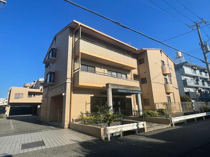 エスパシオ塚口の物件外観写真