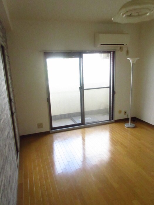 サンフェスタ東福寺Ｂ棟の物件内観写真