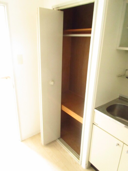 サンフェスタ東福寺Ｂ棟の物件内観写真