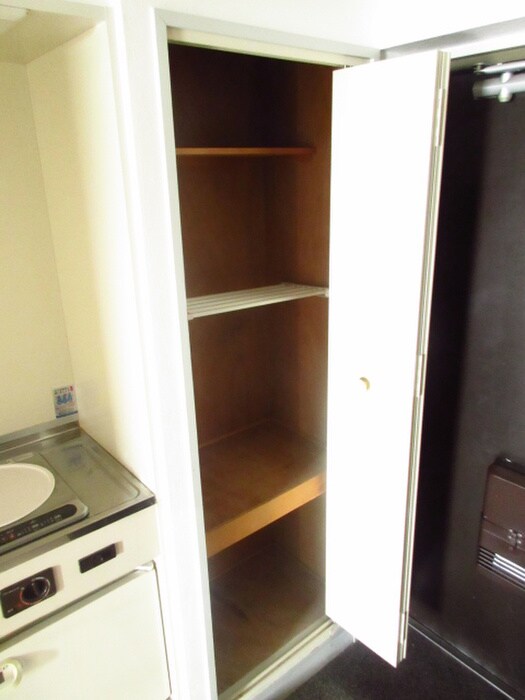 サンフェスタ東福寺Ｂ棟の物件内観写真