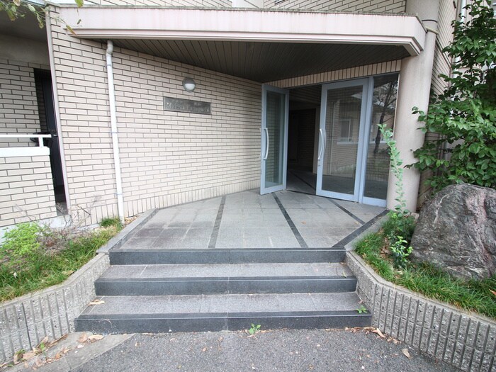 メゾン川口の物件外観写真