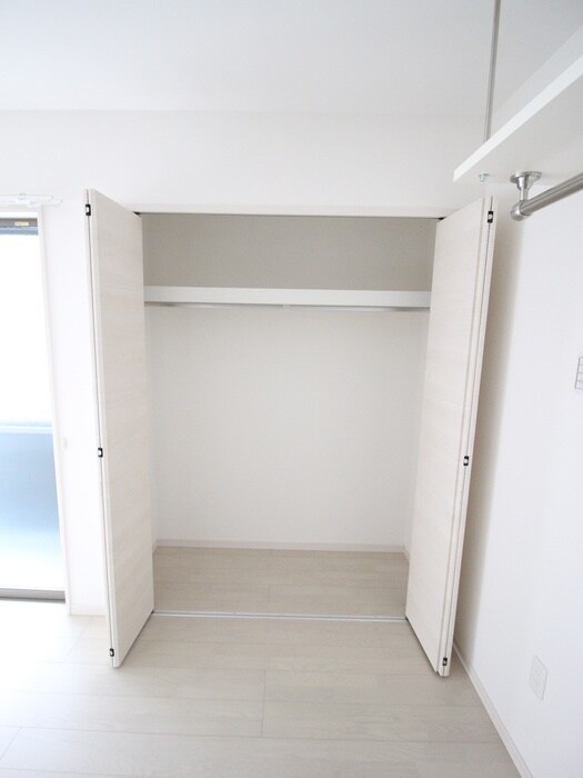 ｻｲﾌﾟﾚｽ加美Ⅱの物件内観写真