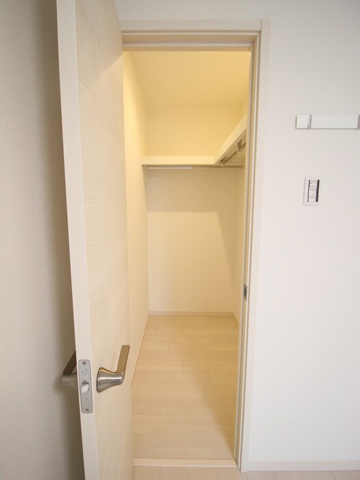 ｻｲﾌﾟﾚｽ加美Ⅱの物件内観写真