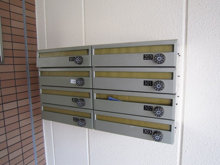 A・Mフラッツ正雀の物件外観写真