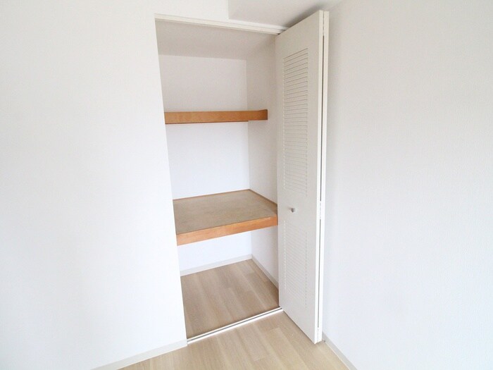 プレザン新神戸の物件内観写真