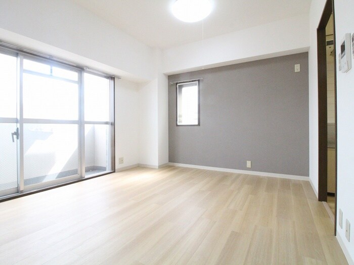 プレザン新神戸の物件内観写真