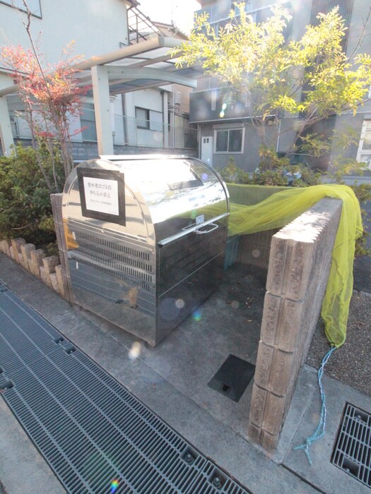 ピオニー北石切の物件外観写真