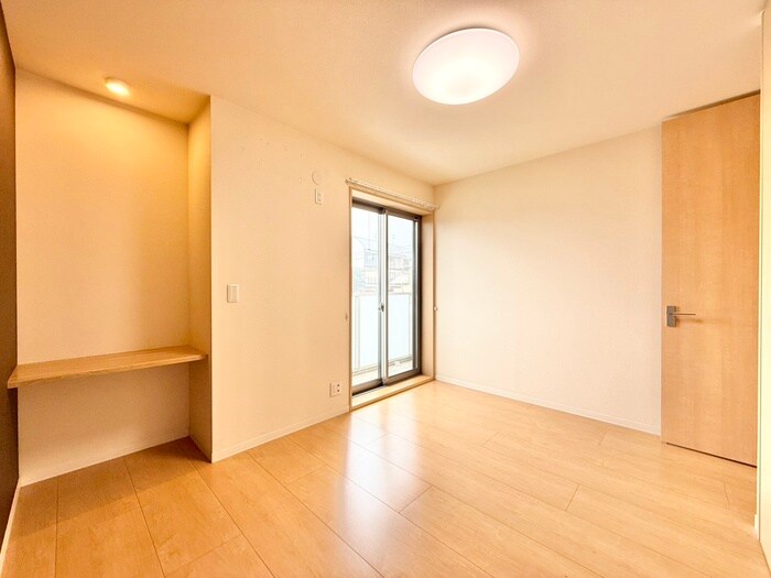 リヴェール久津川の物件内観写真