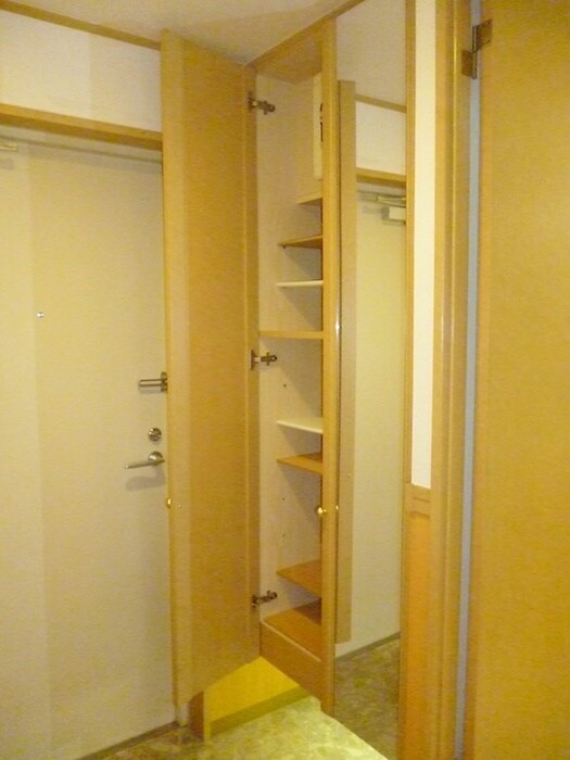 ヴェルテ忍ヶ丘Ⅱ番館の物件内観写真