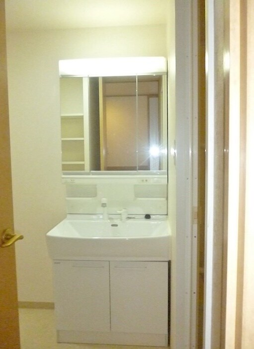 ヴェルテ忍ヶ丘Ⅱ番館の物件内観写真