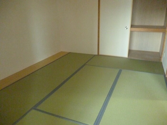 ヴェルテ忍ヶ丘Ⅱ番館の物件内観写真