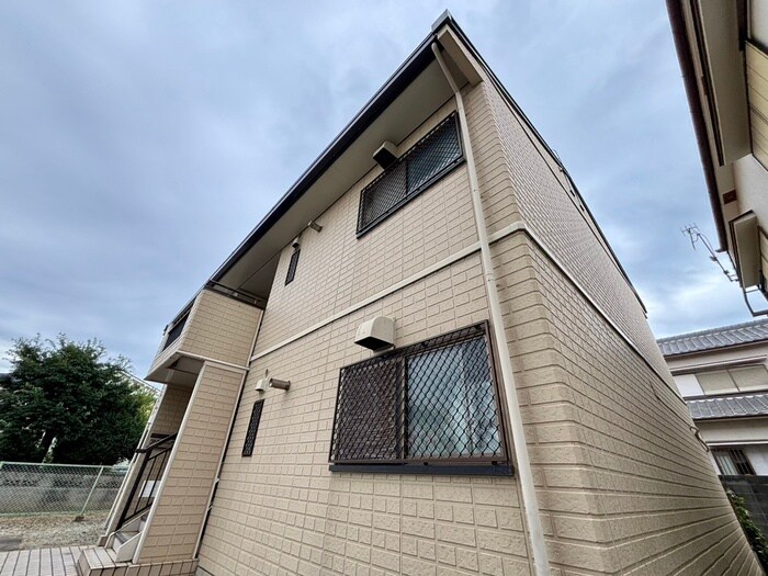 アクト－ワンの物件外観写真