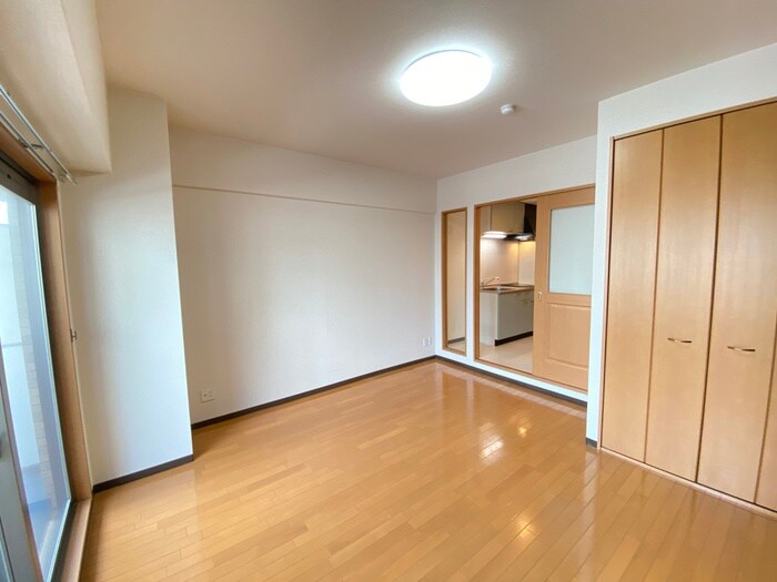 ﾏｰﾌﾞﾙｺｰﾄ枚方の物件内観写真