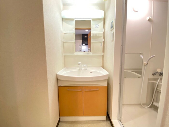 ﾏｰﾌﾞﾙｺｰﾄ枚方の物件内観写真