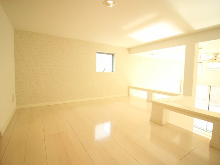 CastelEast L`sの物件内観写真