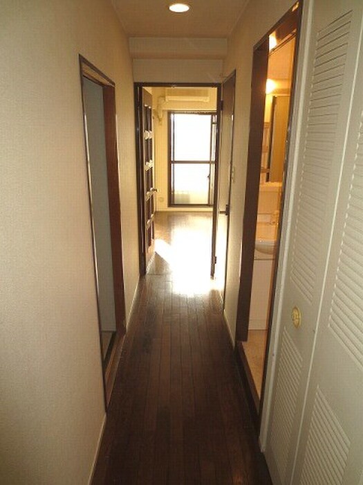 コ－トレックスの物件内観写真