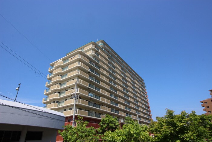 パークシティ泉ヶ丘(302)の物件外観写真