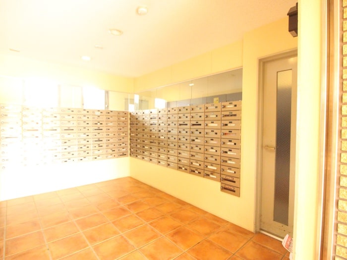 パークシティ泉ヶ丘(302)の物件外観写真