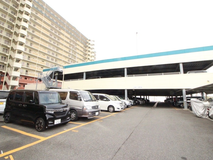 パークシティ泉ヶ丘(302)の物件外観写真