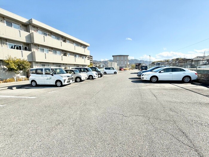 エーデルハイム東香園Ⅱ番館の物件外観写真