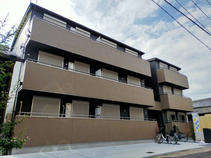 グロースコート弥刀の物件外観写真