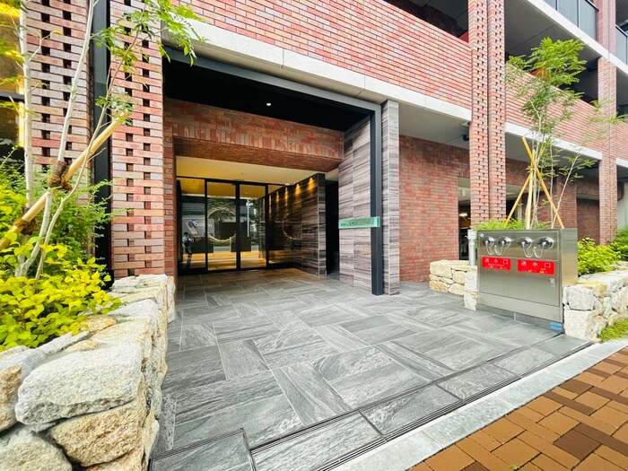 アプリーレ神戸元町の物件外観写真