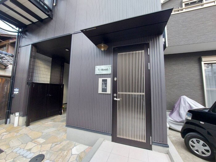 T-Woodの物件外観写真