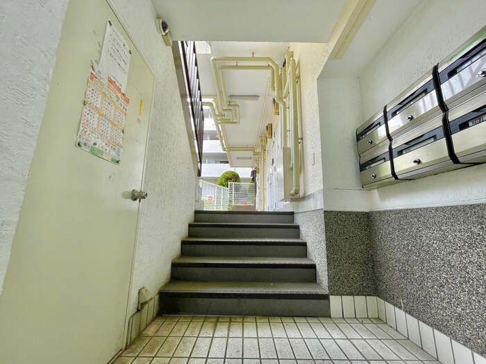 ドｩエルリングハウス刀根山の物件外観写真