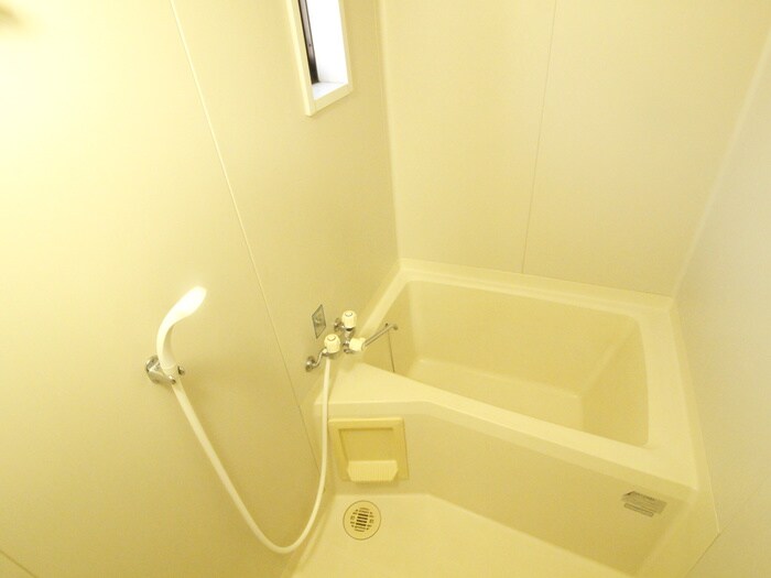 ヴィラフルール西棟の物件内観写真