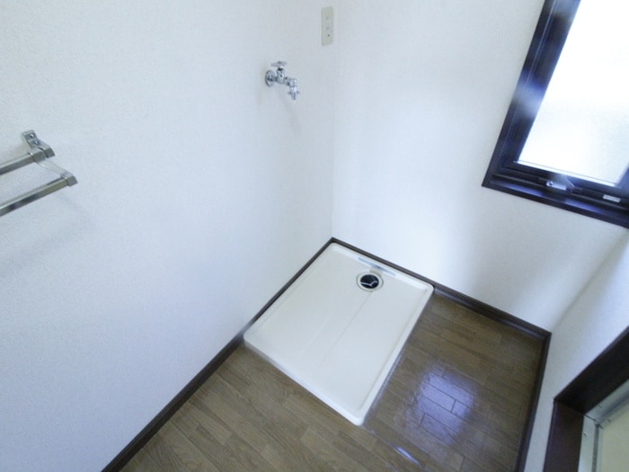 ヴィラフルール西棟の物件内観写真