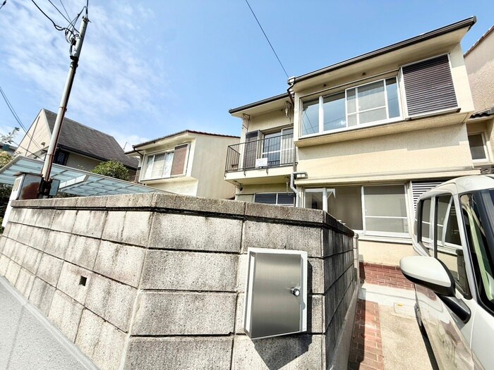 緑丘1丁目戸建の物件外観写真